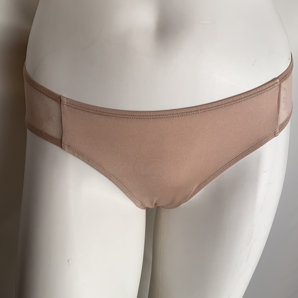 Bali stretch satin nude panty S